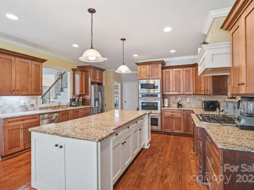 4070 Timber Crossing Drive, Rock Hill, SC 29730.  MLS# CAR4218347, YatesRealty ID 612. 