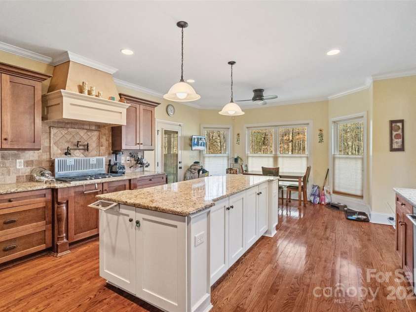 4070 Timber Crossing Drive, Rock Hill, SC 29730.  MLS# CAR4218347, YatesRealty ID 612. 