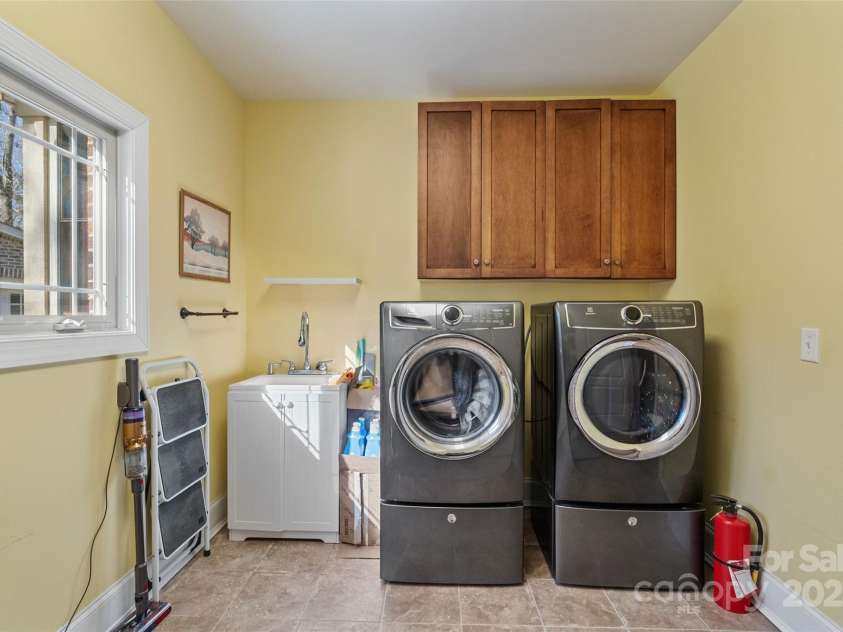 4070 Timber Crossing Drive, Rock Hill, SC 29730.  MLS# CAR4218347, YatesRealty ID 612. 