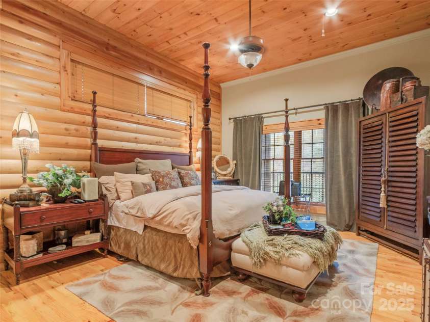 90 Rogers Creek Drive, Bakersville, NC 28705.  MLS# CAR4318662, YatesRealty ID 612. 