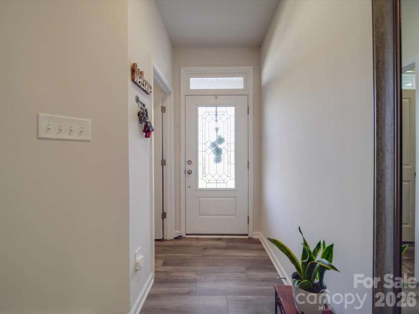 13111 Cottage Crest Lane, Charlotte, NC 28273.  MLS# CAR4342333, YatesRealty ID 6120. 