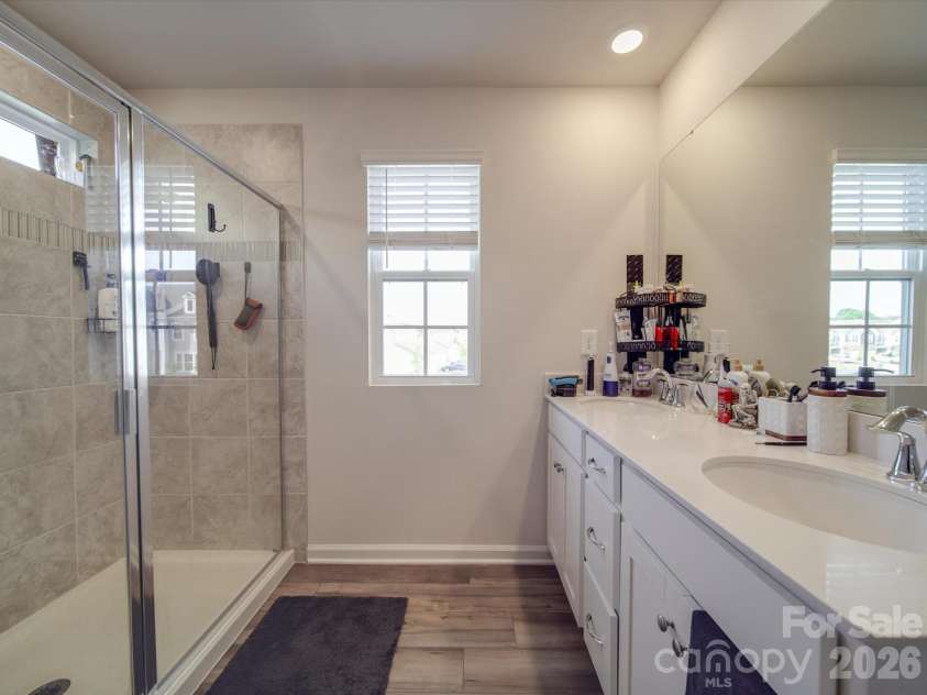 13111 Cottage Crest Lane, Charlotte, NC 28273.  MLS# CAR4342333, YatesRealty ID 6120. 