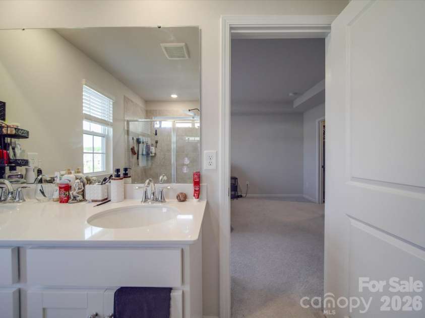 13111 Cottage Crest Lane, Charlotte, NC 28273.  MLS# CAR4342333, YatesRealty ID 6120. 