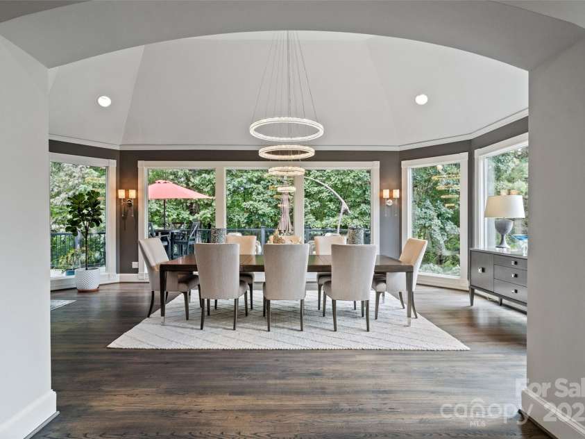 2500 Giverny Drive, Charlotte, NC 28226.  MLS# CAR4287734, YatesRealty ID 6121. 