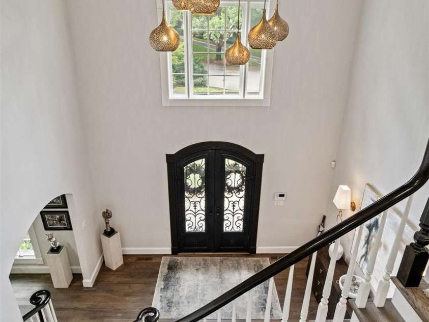 2500 Giverny Drive, Charlotte, NC 28226.  MLS# CAR4287734, YatesRealty ID 6121. 