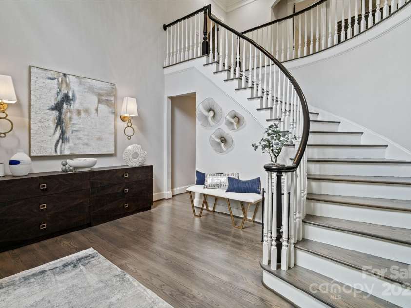 2500 Giverny Drive, Charlotte, NC 28226.  MLS# CAR4287734, YatesRealty ID 6121. 