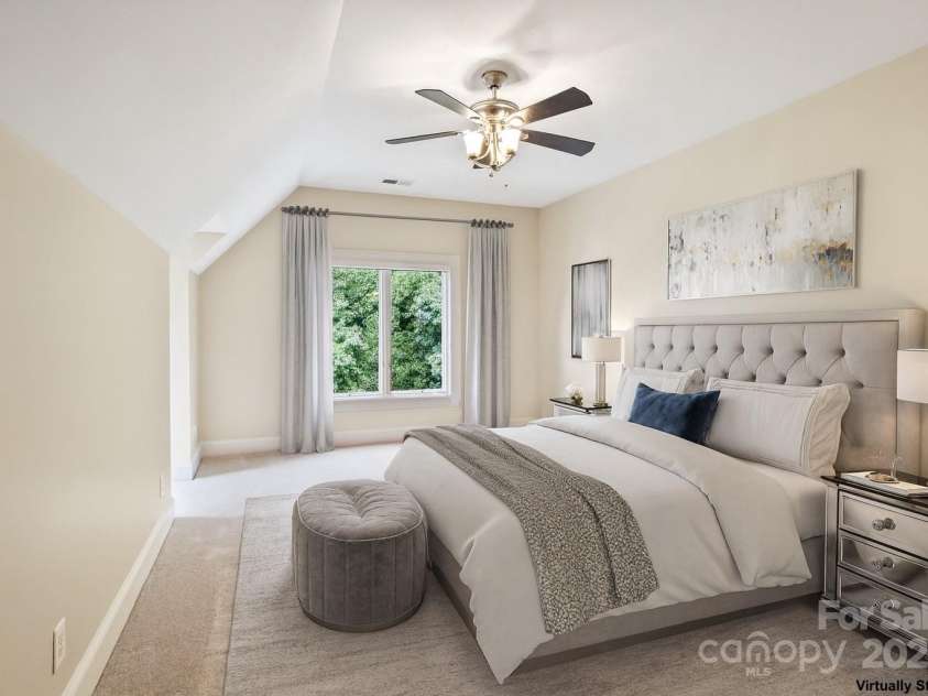 2500 Giverny Drive, Charlotte, NC 28226.  MLS# CAR4287734, YatesRealty ID 6121. 