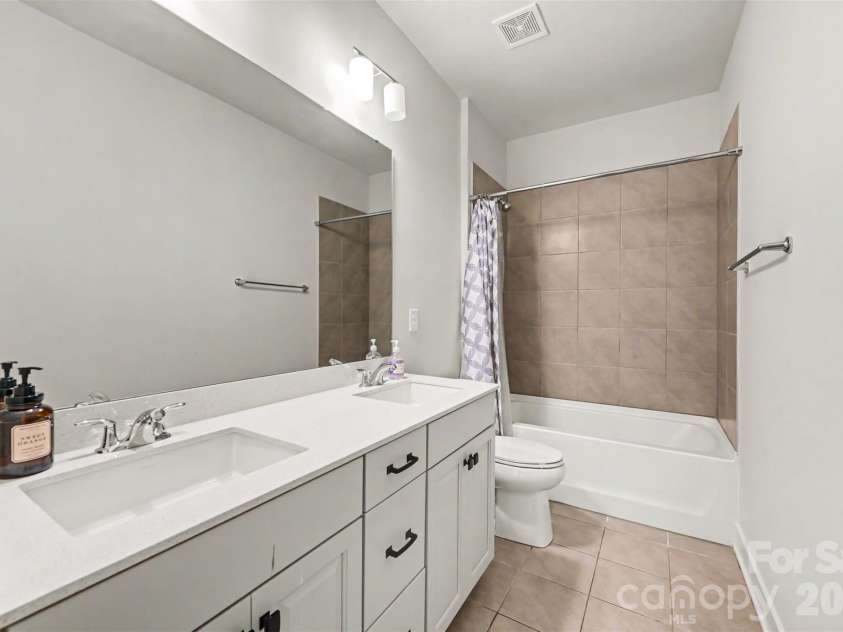 6129 Alsace Lane, Indian Land, SC 29707.  MLS# CAR4398192, YatesRealty ID 6121. Bathroom 3