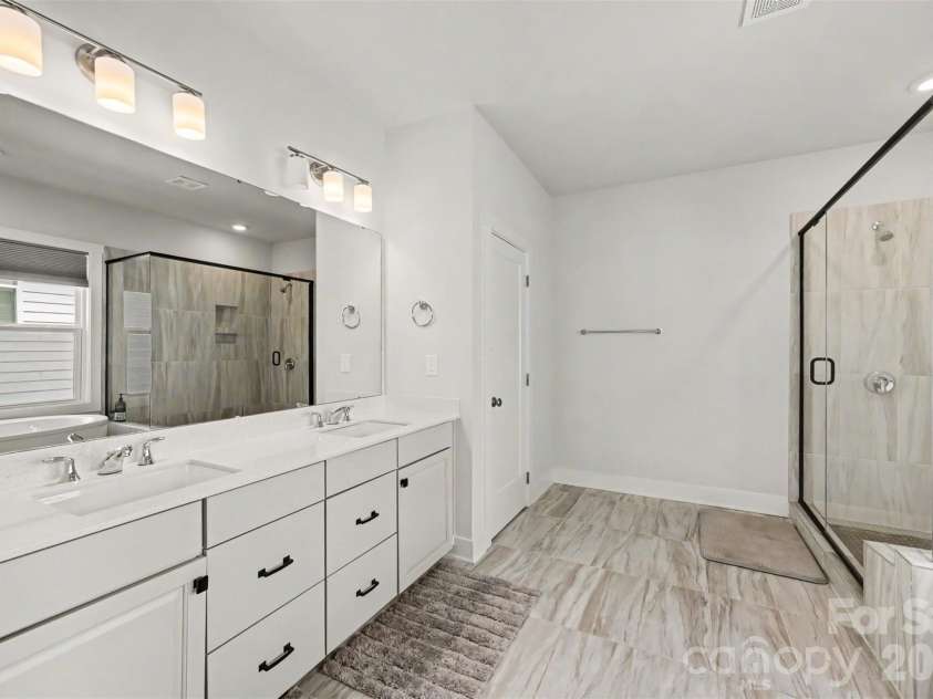 6129 Alsace Lane, Indian Land, SC 29707.  MLS# CAR4398192, YatesRealty ID 6121. Primary bathroom