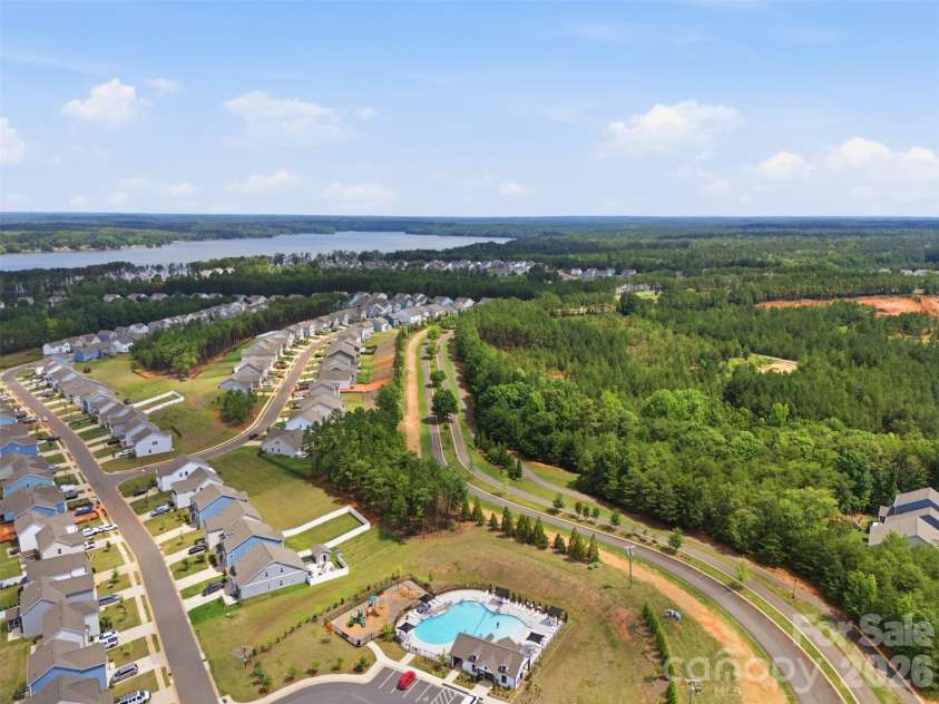 15241 Windward Lane, Lancaster, SC 29720.  MLS# CAR4404611, YatesRealty ID 6123. 