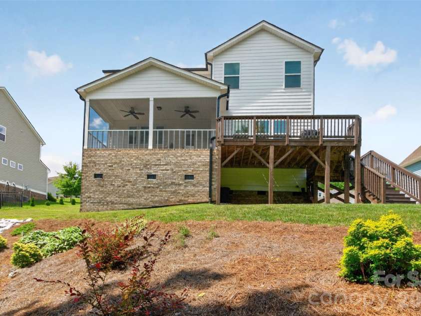 15241 Windward Lane, Lancaster, SC 29720.  MLS# CAR4404611, YatesRealty ID 6123. 
