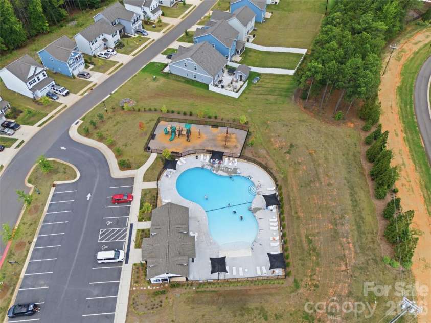15241 Windward Lane, Lancaster, SC 29720.  MLS# CAR4404611, YatesRealty ID 6123. 