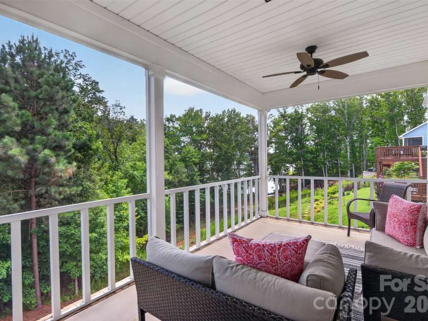 15241 Windward Lane, Lancaster, SC 29720.  MLS# CAR4404611, YatesRealty ID 6123. Kitchen opens to screen porch
