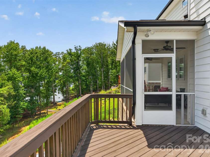 15241 Windward Lane, Lancaster, SC 29720.  MLS# CAR4404611, YatesRealty ID 6123. Large deck