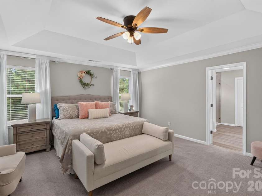 15241 Windward Lane, Lancaster, SC 29720.  MLS# CAR4404611, YatesRealty ID 6123. Spacious primary bedroom
