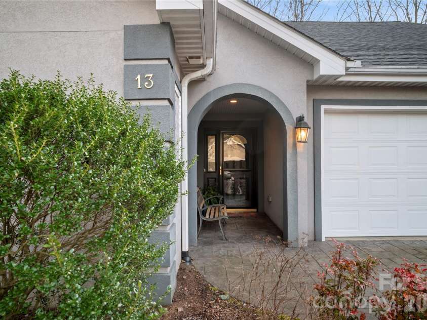 13 Stonebridge Drive, Asheville, NC 28805.  MLS# CAR4346831, YatesRealty ID 6124. 