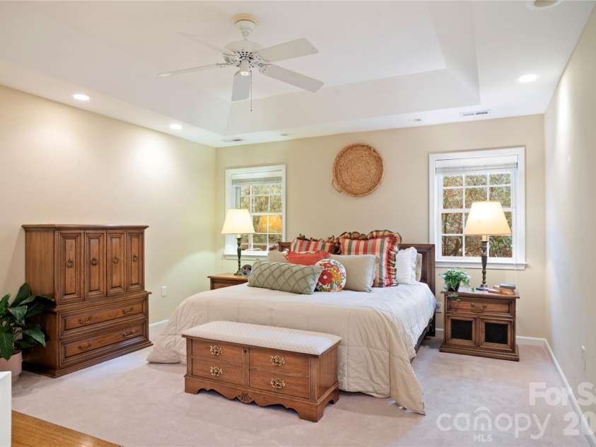 13 Stonebridge Drive, Asheville, NC 28805.  MLS# CAR4346831, YatesRealty ID 6124. 