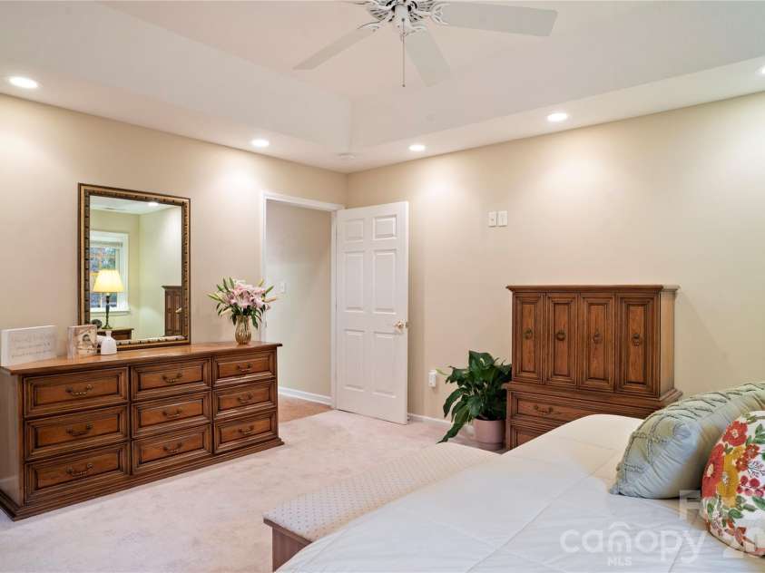 13 Stonebridge Drive, Asheville, NC 28805.  MLS# CAR4346831, YatesRealty ID 6124. 