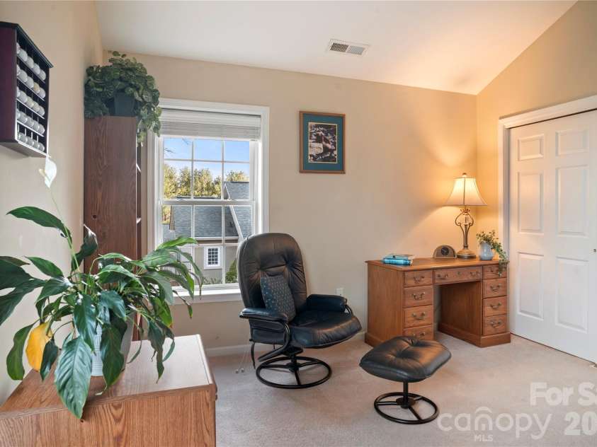 13 Stonebridge Drive, Asheville, NC 28805.  MLS# CAR4346831, YatesRealty ID 6124. 
