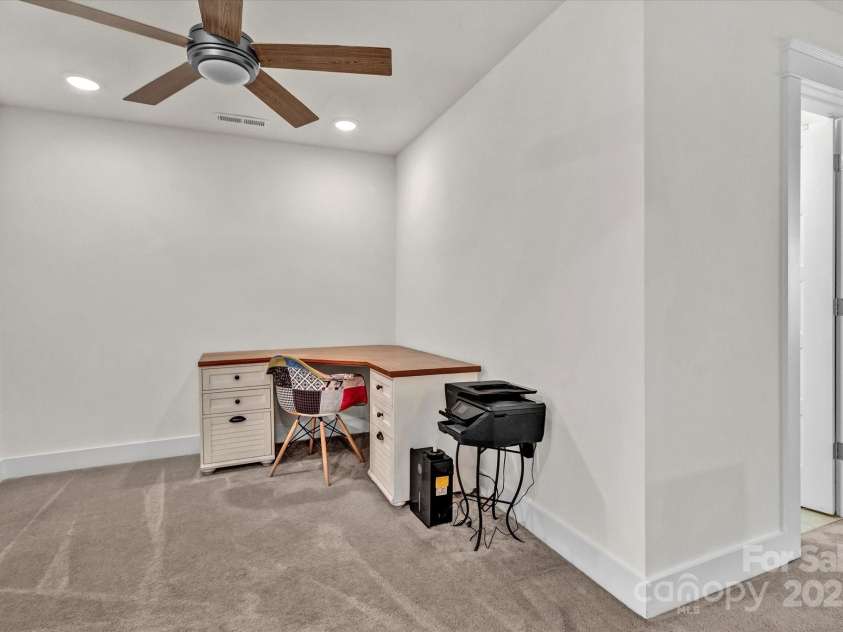 2149 Bexar Trail, Matthews, NC 28105.  MLS# CAR4234426, YatesRealty ID 6124. 