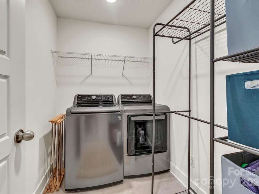2149 Bexar Trail, Matthews, NC 28105.  MLS# CAR4234426, YatesRealty ID 6124. 