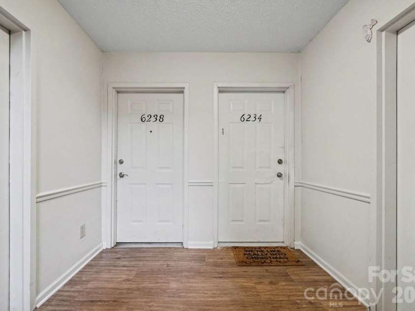 6234 Rosecroft Drive, Charlotte, NC 28215.  MLS# CAR4350385, YatesRealty ID 6125. 