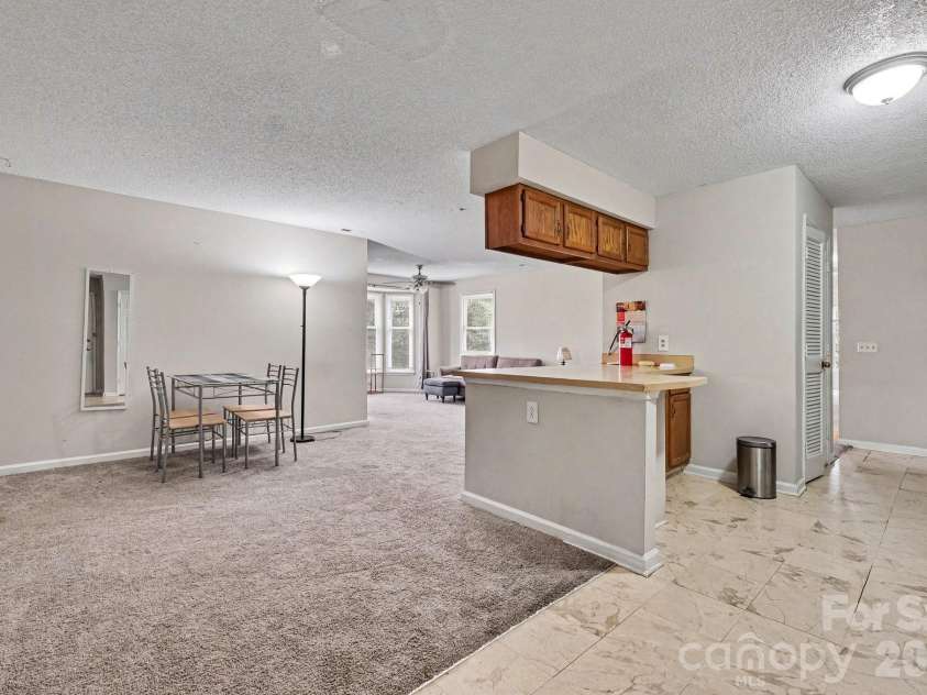 6234 Rosecroft Drive, Charlotte, NC 28215.  MLS# CAR4350385, YatesRealty ID 6125. 