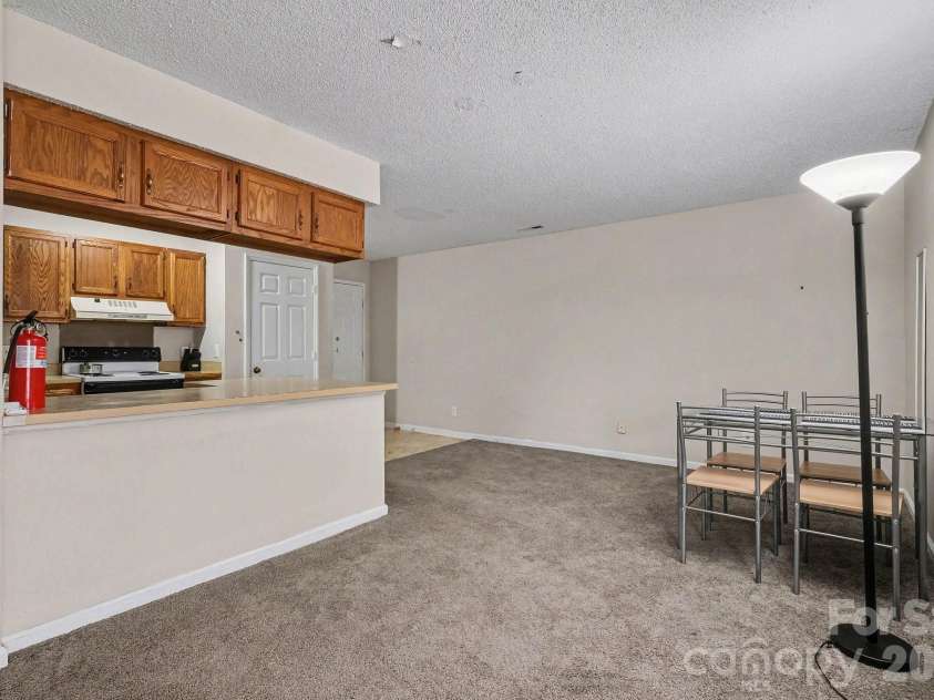 6234 Rosecroft Drive, Charlotte, NC 28215.  MLS# CAR4350385, YatesRealty ID 6125. 