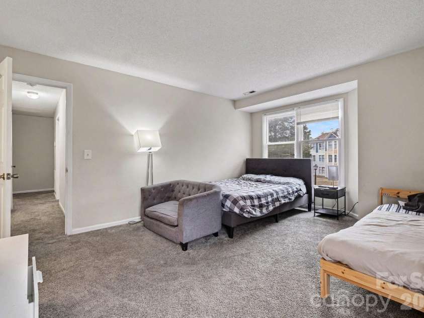 6234 Rosecroft Drive, Charlotte, NC 28215.  MLS# CAR4350385, YatesRealty ID 6125. 