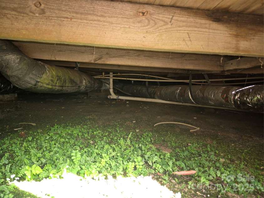 8860 Castor Road, Salisbury, NC 28146.  MLS# CAR4247320, YatesRealty ID 6127. Crawl space
