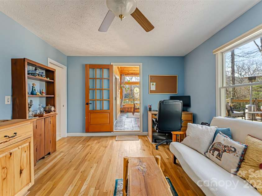 20 Meeks Road, Black Mountain, NC 28711.  MLS# CAR4232565, YatesRealty ID 6129. Bedroom 4/den/office