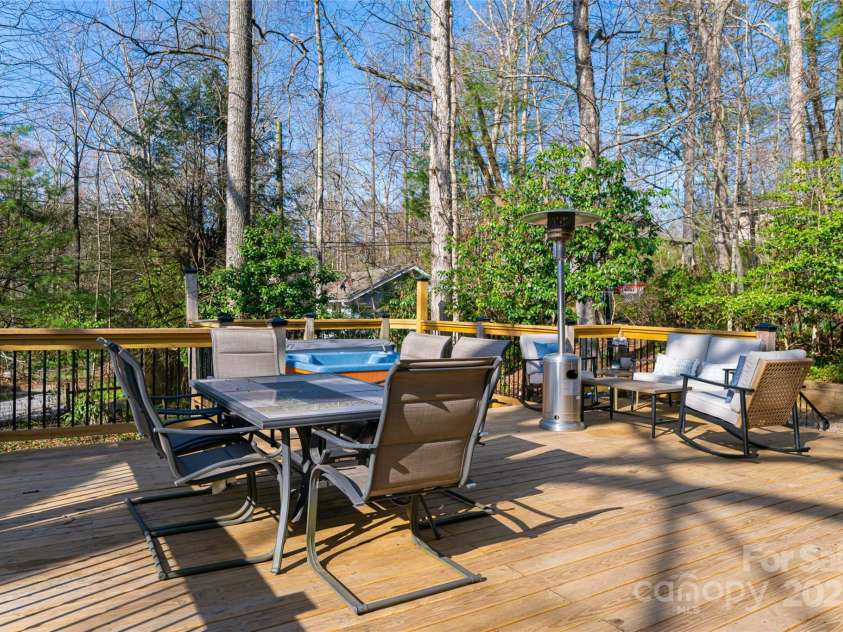 20 Meeks Road, Black Mountain, NC 28711.  MLS# CAR4232565, YatesRealty ID 6129. Expansive deck