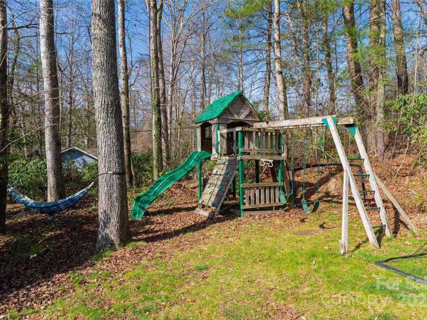 20 Meeks Road, Black Mountain, NC 28711.  MLS# CAR4232565, YatesRealty ID 6129. Playset conveys