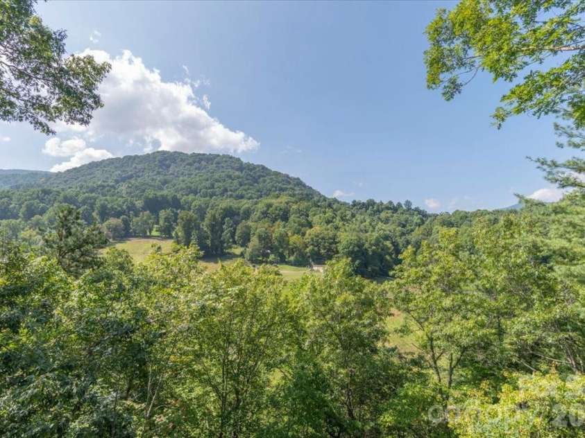 235 Timucua Trail, Waynesville, NC 28786.  MLS# CAR4301389, YatesRealty ID 6129. Year-round views. 