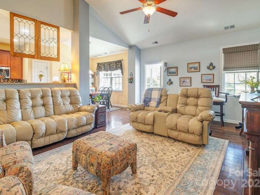 111 Eagle Creek Trail, Flat Rock, NC 28731.  MLS# CAR4246985, YatesRealty ID 6130. 