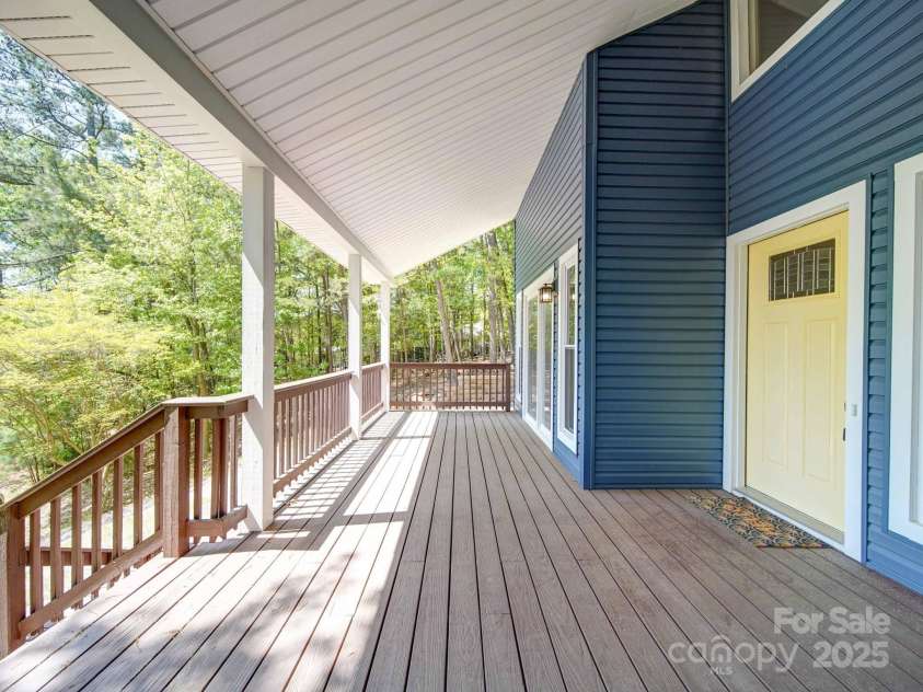 16149 Haroa Court, Tega Cay, SC 29708.  MLS# CAR4247223, YatesRealty ID 6131. 