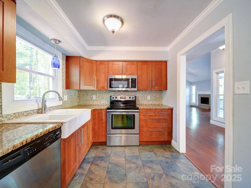 16149 Haroa Court, Tega Cay, SC 29708.  MLS# CAR4247223, YatesRealty ID 6131. 