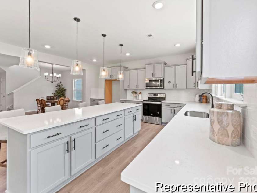 1194 Links Crossing Drive, Monroe, NC 28112.  MLS# CAR4247730, YatesRealty ID 6133. 