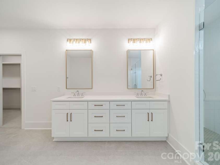19040 Newburg Hill Road, Davidson, NC 28036.  MLS# CAR4321321, YatesRealty ID 6133. 