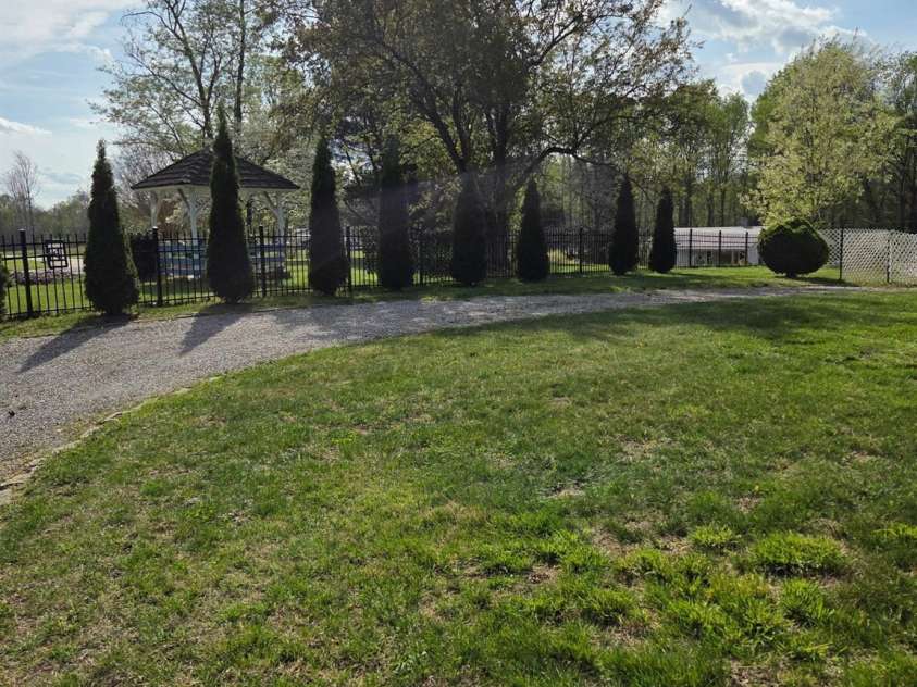 1104 old HWY 60 Highway, Wilkesboro, NC 28697.  MLS# CAR4176277, YatesRealty ID 6134. 