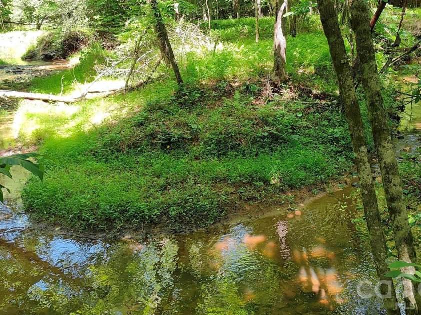 1104 old HWY 60 Highway, Wilkesboro, NC 28697.  MLS# CAR4176277, YatesRealty ID 6134. 