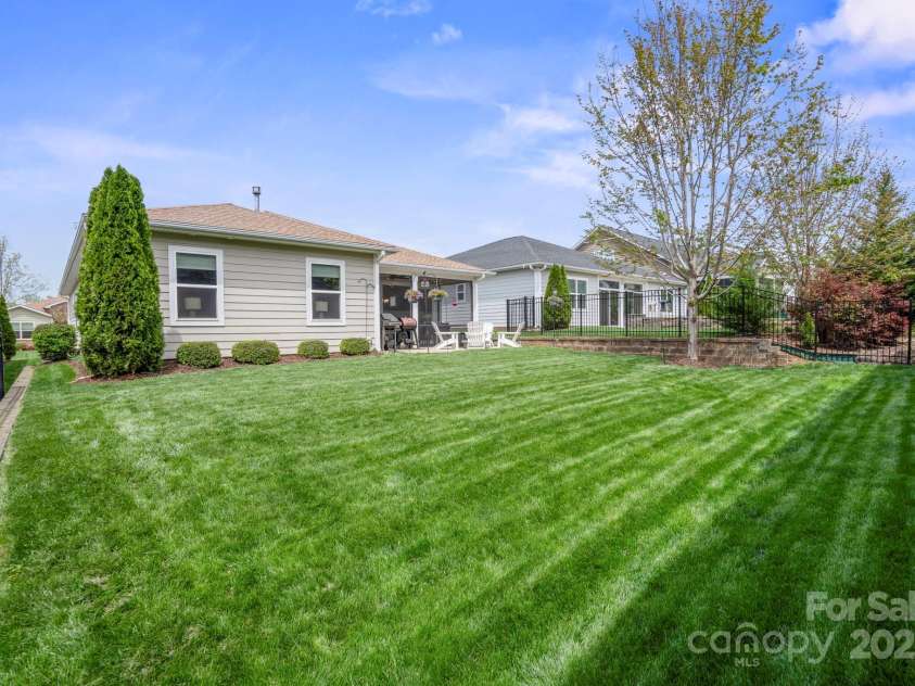 4831 Looking Glass Trail, Denver, NC 28037.  MLS# CAR4246392, YatesRealty ID 6134. 