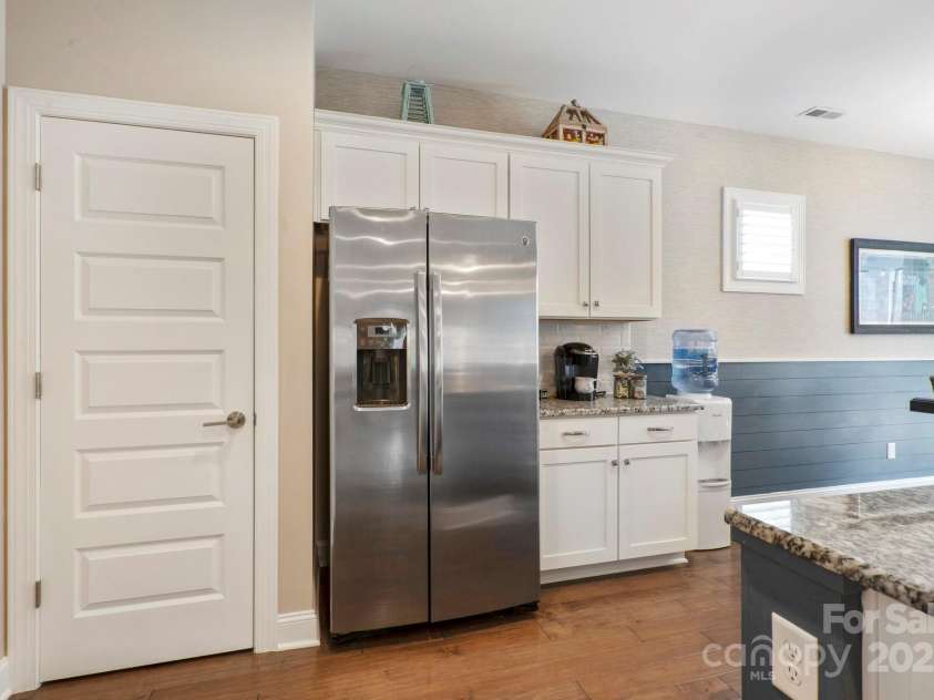 4831 Looking Glass Trail, Denver, NC 28037.  MLS# CAR4246392, YatesRealty ID 6134. 