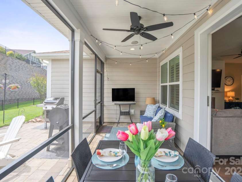 4831 Looking Glass Trail, Denver, NC 28037.  MLS# CAR4246392, YatesRealty ID 6134. 