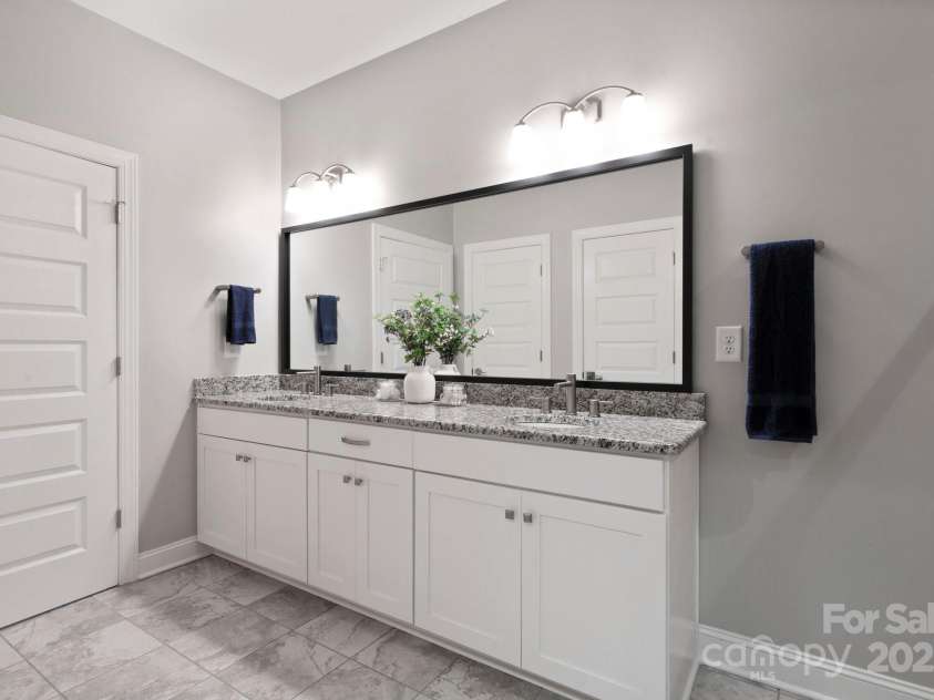 4831 Looking Glass Trail, Denver, NC 28037.  MLS# CAR4246392, YatesRealty ID 6134. 