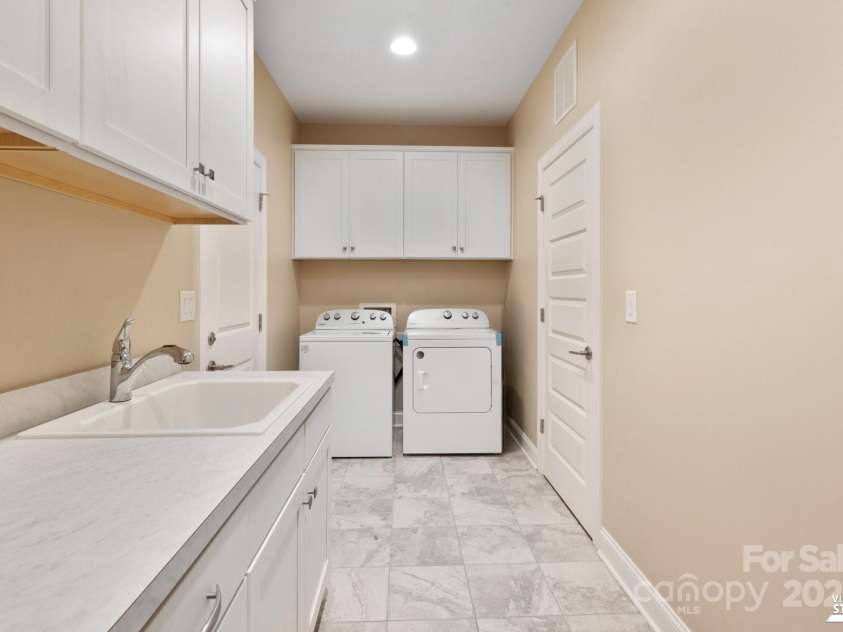 4831 Looking Glass Trail, Denver, NC 28037.  MLS# CAR4246392, YatesRealty ID 6134. 