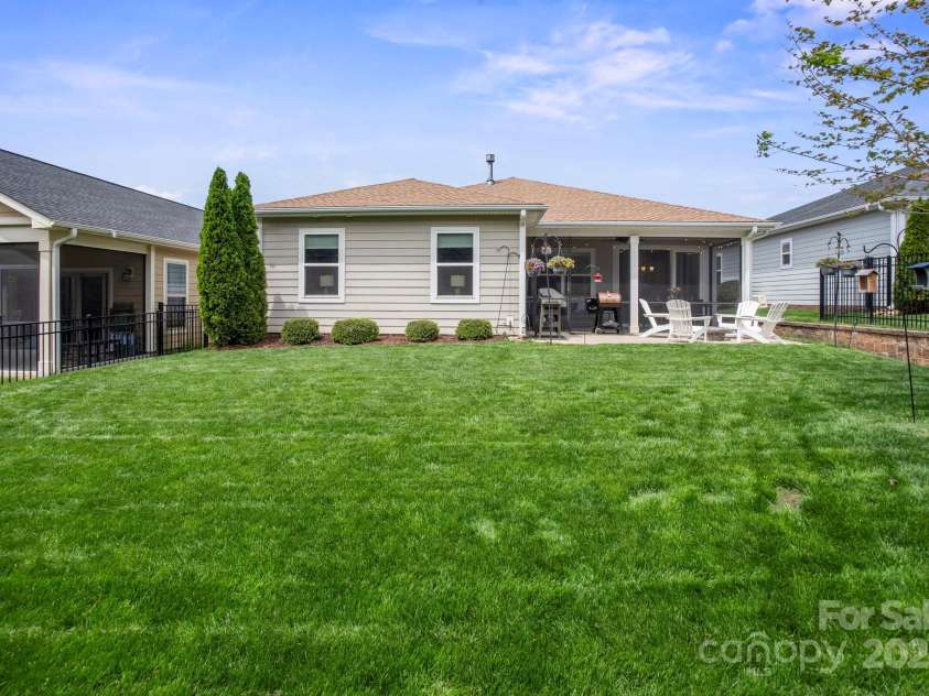 4831 Looking Glass Trail, Denver, NC 28037.  MLS# CAR4246392, YatesRealty ID 6134. 