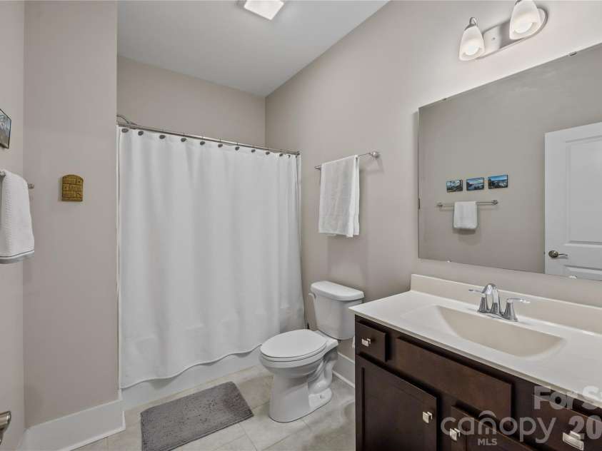 173 Canada Drive, Statesville, NC 28677.  MLS# CAR4355637, YatesRealty ID 6135. 