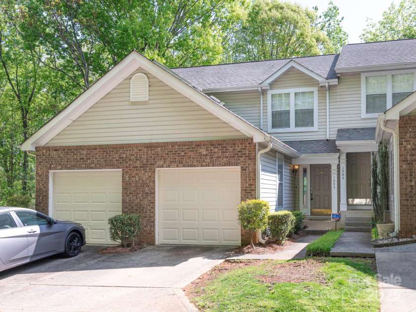 1203 Maple Shade Lane, Charlotte, NC 28270.  MLS# CAR4246582, YatesRealty ID 6136. 