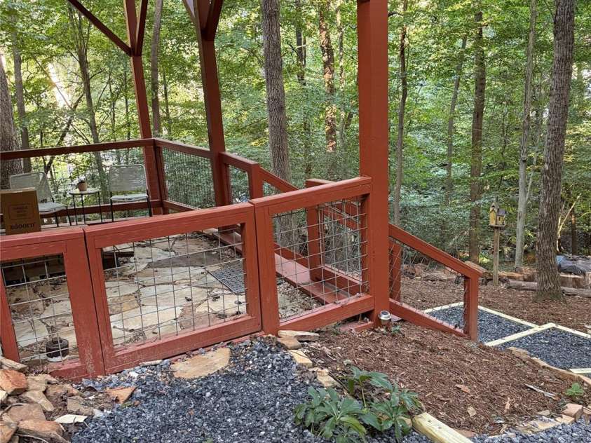59 Morningside Drive, Asheville, NC 28806.  MLS# CAR4351304, YatesRealty ID 6136. New hardscape steps to lower patio